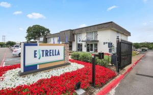 Estrella at kiest Dallas